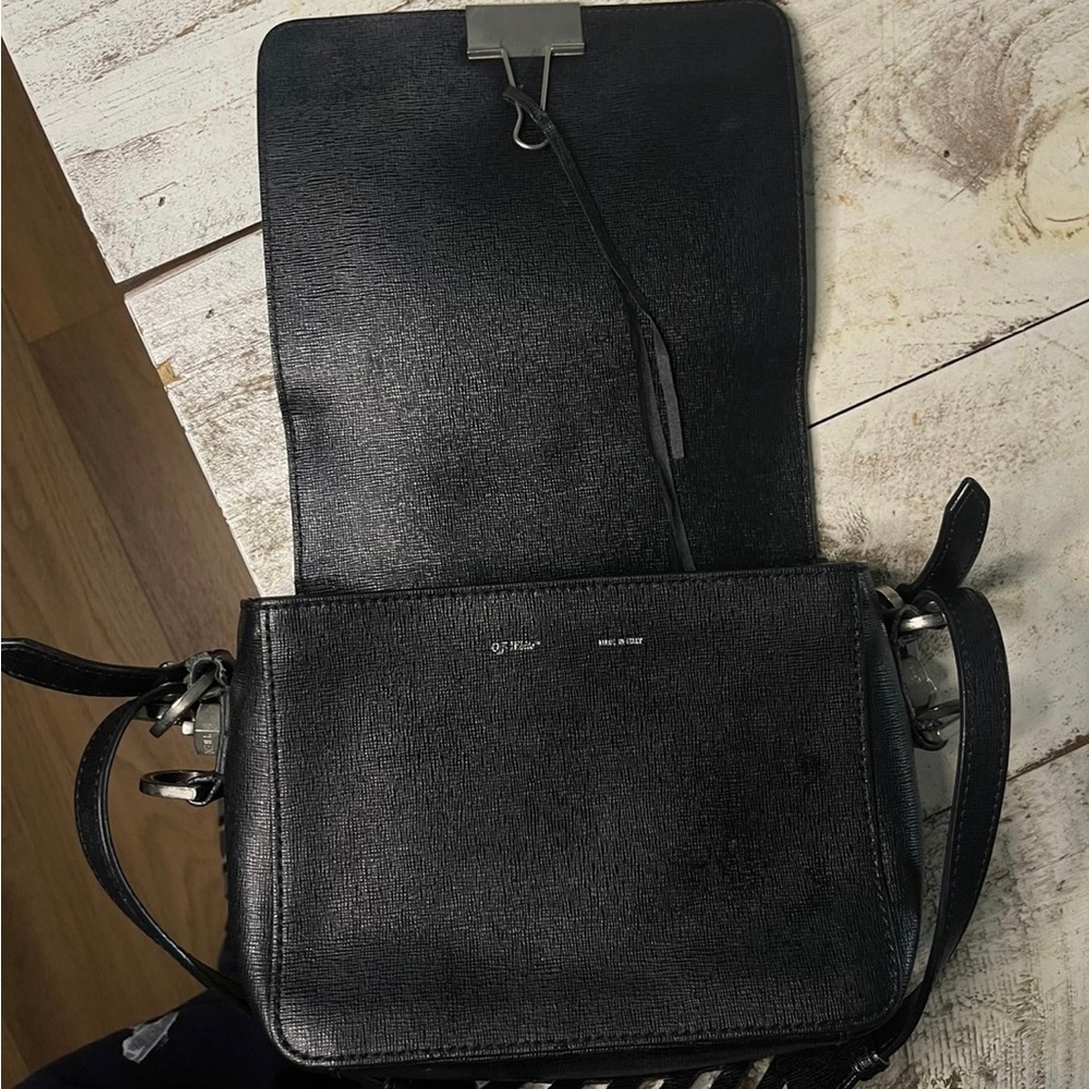Authentic 100% - Picture 5 of 6